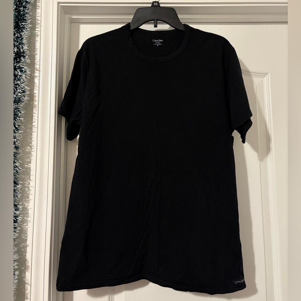 Calvin Klein Men's Classic Black Tee
